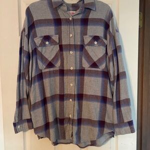 Mossimo Oversized Grey, Blue and Purple Flannel with pockets, Size M